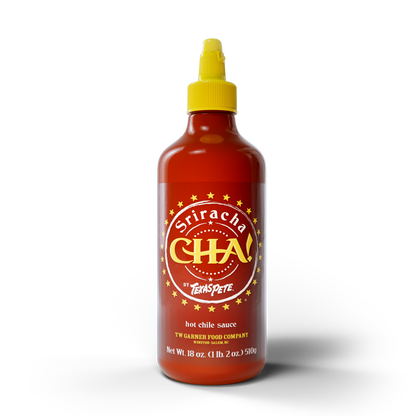 18 oz Bottle of sriracha hot chile CHA sauce by Texas Pete