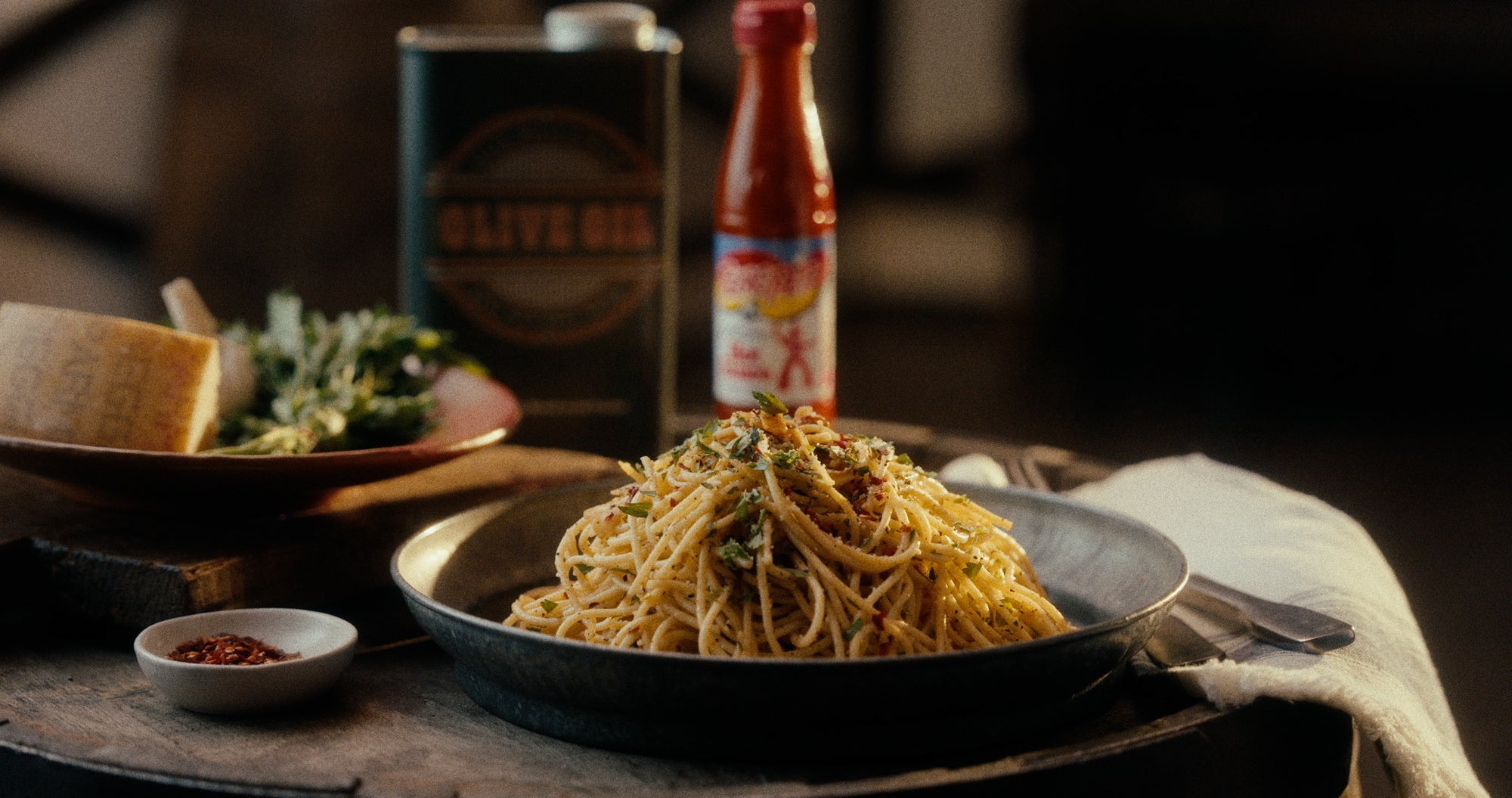 Spaghetti Aglio e Olio with Texas Pete® Sautéed Garlic Flavor Hot Sauce